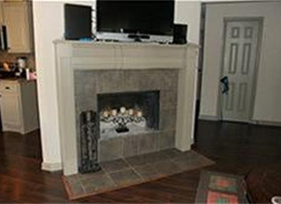4th image of 437 Willow Springs Dr