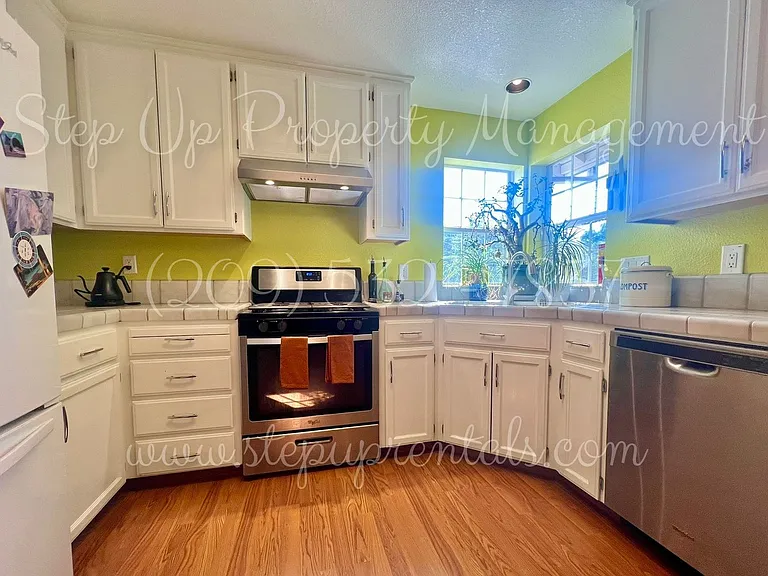 11100 Nathan Ct — Photo 12