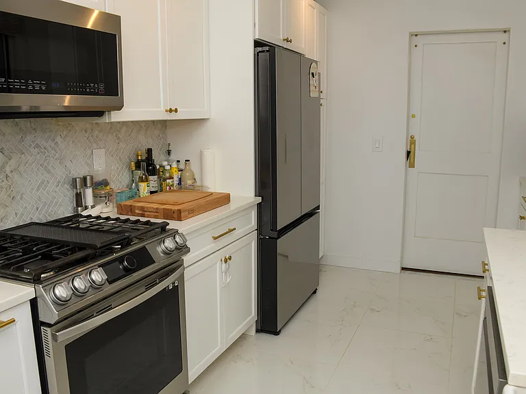 4130 46th St #3D — Photo 8