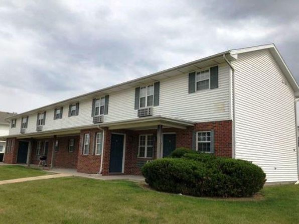 16 Fetzer Ct