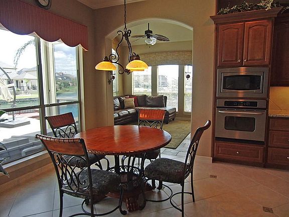 4th image of 23138 San Nicholas Pl
