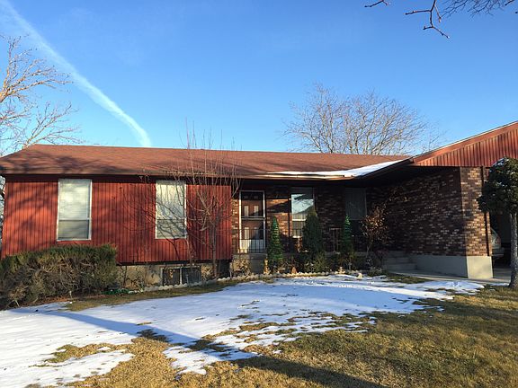 3rd image of 4025 S Montaia Dr
