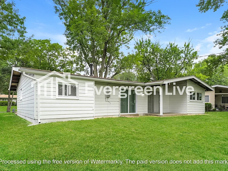 355 Allen Dr — Photo 15