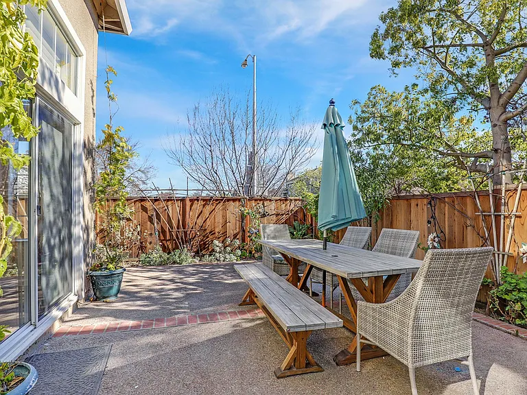 8516 Peachtree Ave — Photo 22