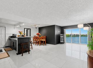 Continuum Condo Ph Ii, Miami, FL 33193