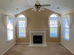 2012 Winchester Ct, Renfrew, PA