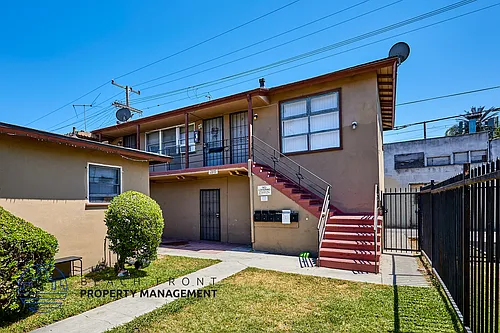 436 W Magnolia St Photo 1