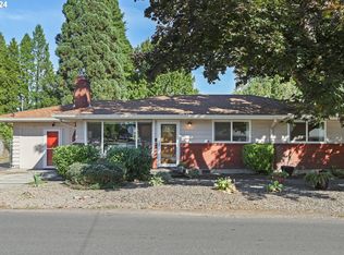 9220 SW Washington Dr, Portland, OR 97223