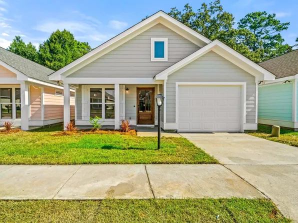 221 Mount Pleasant Dr, Hattiesburg, MS 39402
