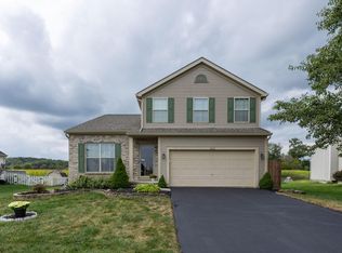 1631 W Turkey Run Dr, Newark, OH 43055