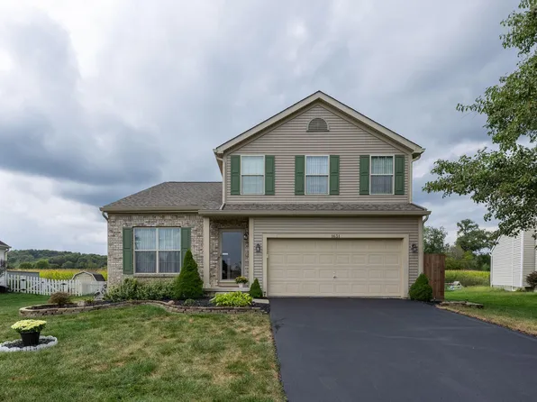 1631 W Turkey Run Dr, Newark, OH 43055