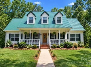 211 Marys Grove Rd, Kings Mountain, NC 28086