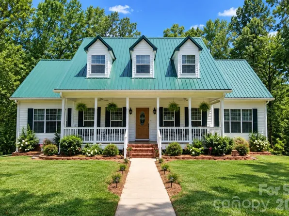211 Marys Grove Rd, Kings Mountain, NC 28086