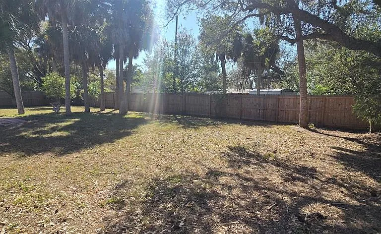 2395 Alda Ln — Photo 20