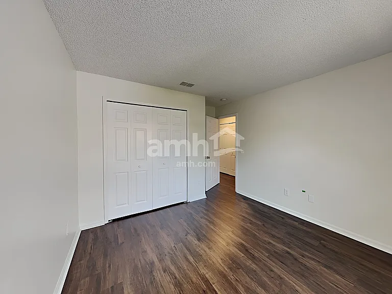 2273 Heathwood Cir — Photo 18