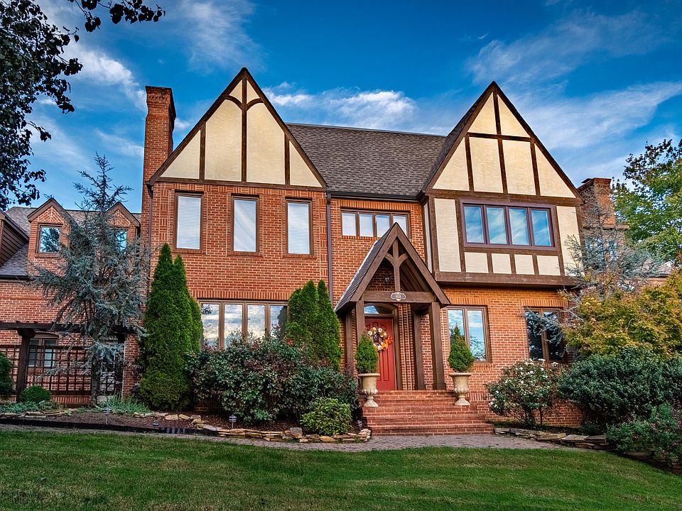 1st image of 1838 Royal Harbor Dr