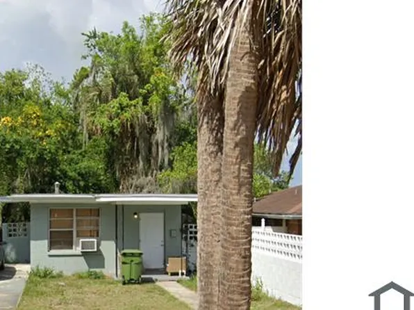 1716 Oak St, Palatka, FL 32177