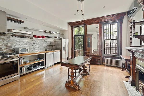 Sold by Corcoran | media 4