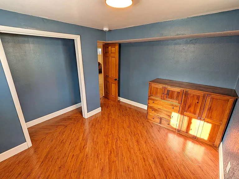 2404 Monterey Rd — Photo 32