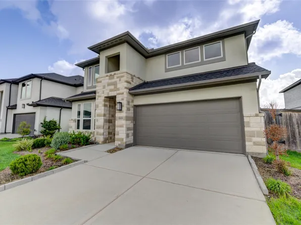 8818 Riverton Ridge Rd, Cypress, TX 77433