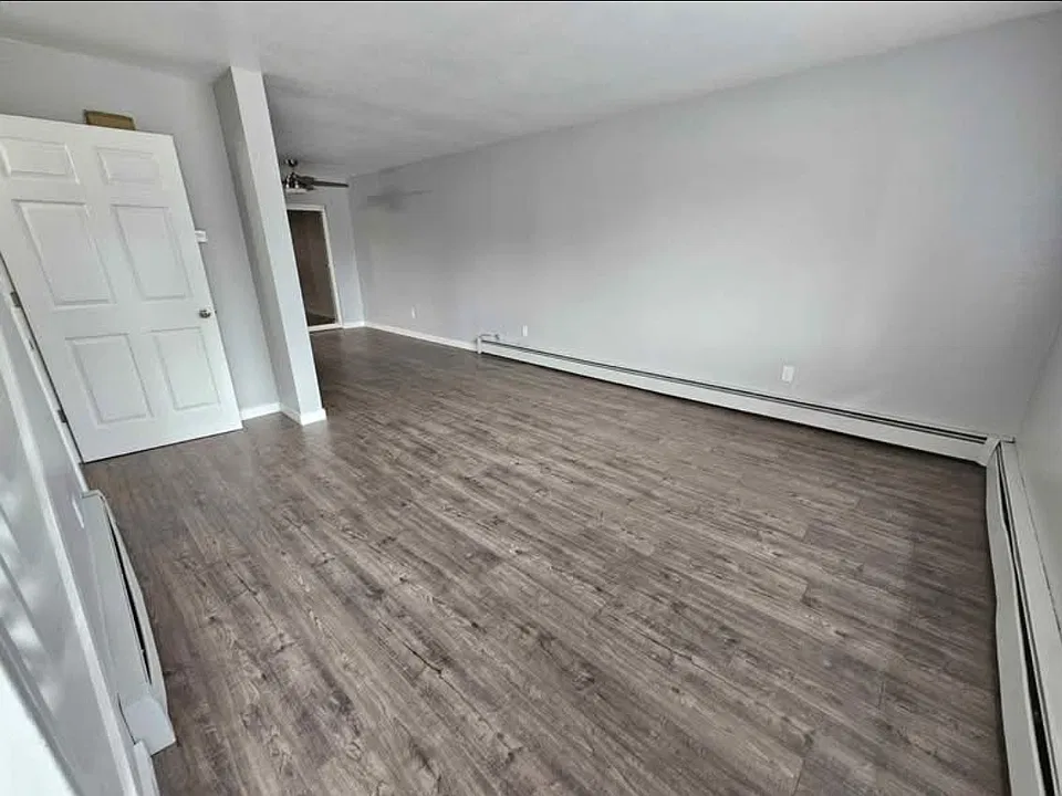 2060 W Melanie Ave #3