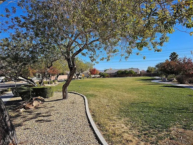 5064 Whistling Acres Ave — Photo 29