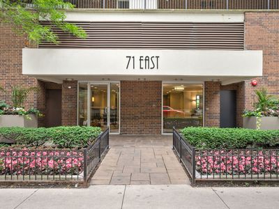 71 E Division St APT 1402, Chicago, IL, 60610