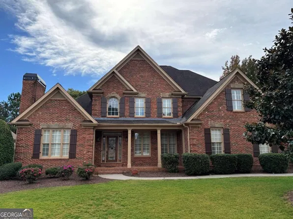 3192 Heathchase Ln, Suwanee, GA 30024