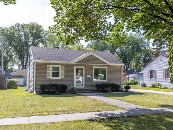 1814 11th Ave S, Fargo, ND 58103