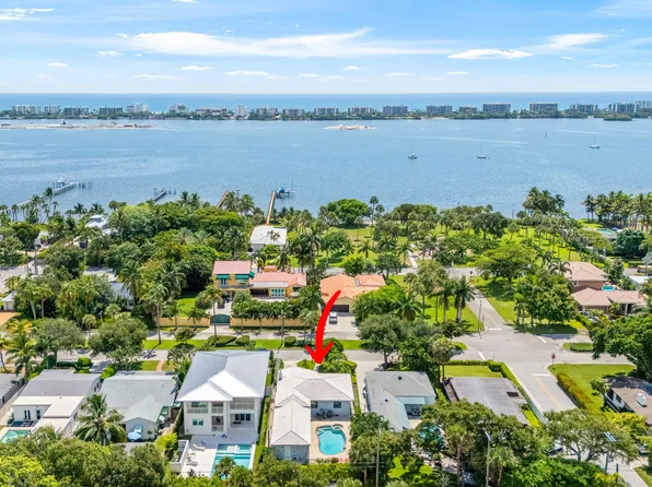 1023 S Palmway, Lake Worth Beach, FL 33460