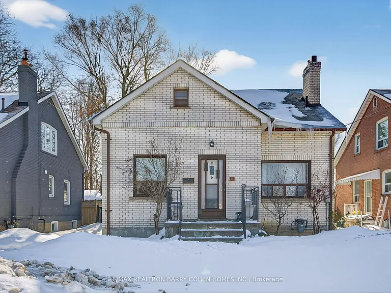 17 Southbourne Ave #UPPER — Photo 1