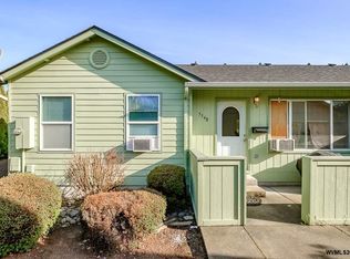 5548 E St, Springfield, OR 97478