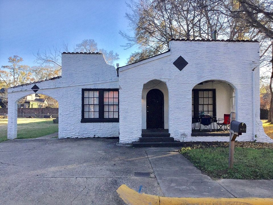 1st image of 1613 11th St