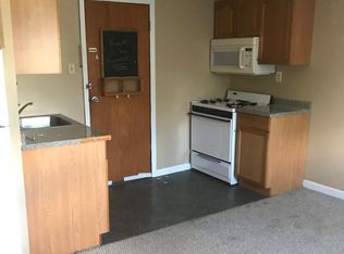 202 N Clinton Ave FLOOR 2, Bay Shore, NY 11706