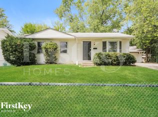 671 Marine Dr, Wauconda, IL 60084