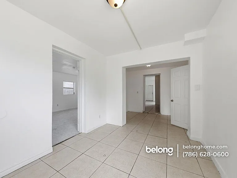 280 Seaman Ave — Photo 13