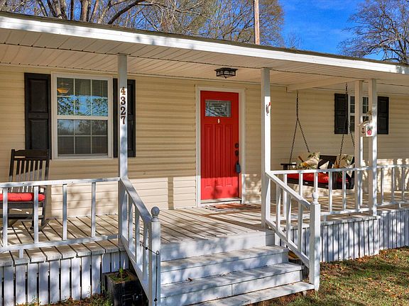 3rd image of 4327 Iron Hill Road