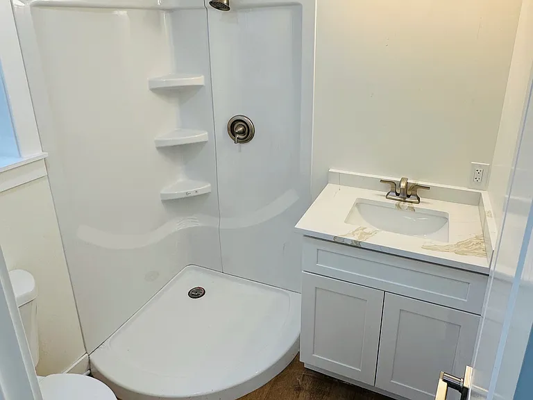70 E Cleveland Ave — Photo 4