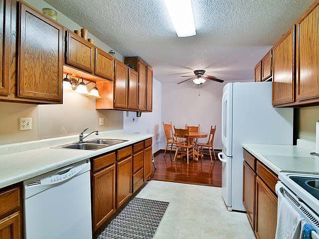 1st image of 100 7th St NW APT 102