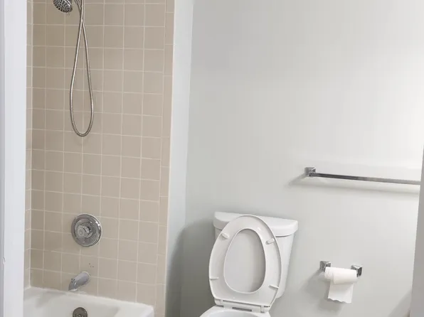 221 Village Circle Drive image 12 of 17