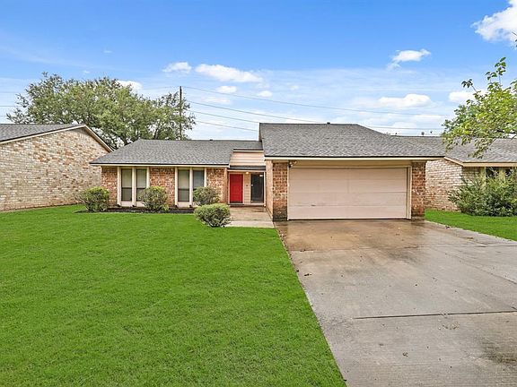 2nd image of 2734 Mesquite Drive