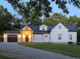 8822 Dayton Springfield Rd, Fairborn, OH 45324