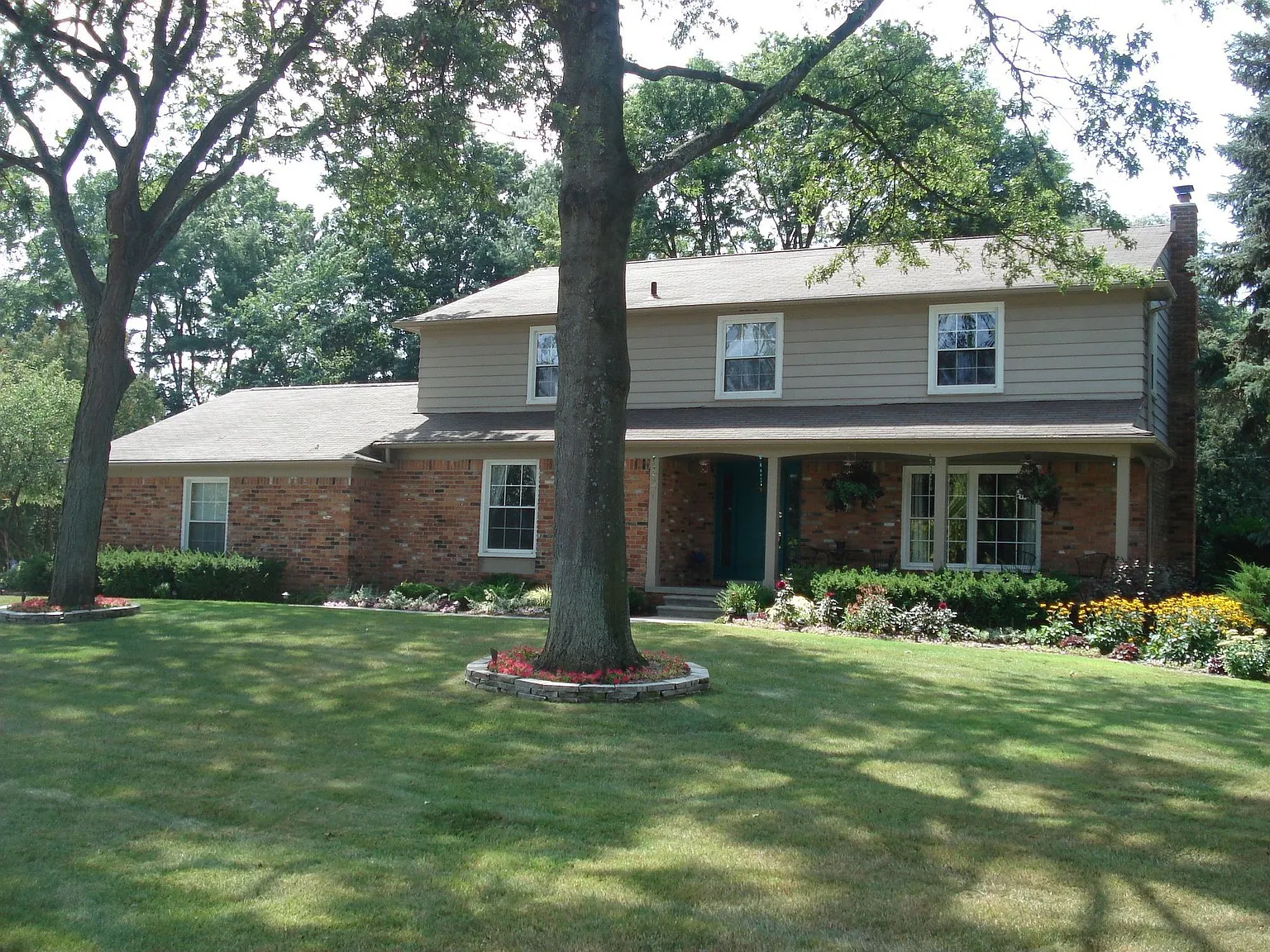 2571 Tarragona Way photo 1