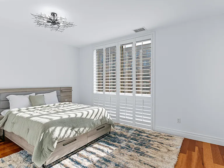 147 Waterfront St #402 — Photo 35