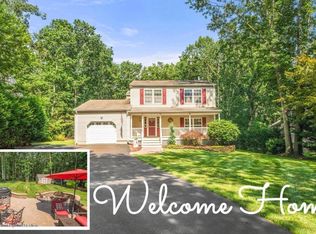 571 Constitution Dr, Jackson, NJ