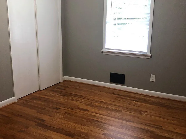 5861 Raleigh Rd — Photo 6