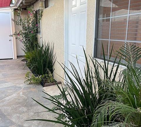4th image of 5242 Topanga Canyon Blvd