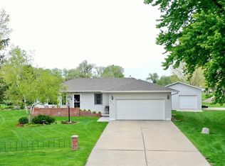 3930 Chelsea Pl, Grand Island, NE 68803