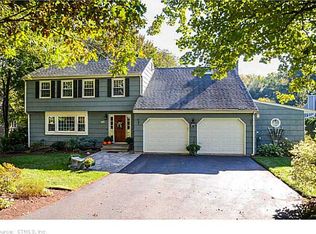 28 Basswood Rd, Farmington, CT 06032