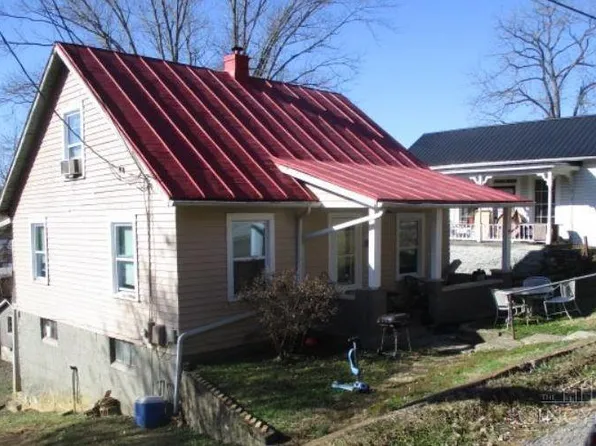 517 N 2nd St, Ripley, OH 45167